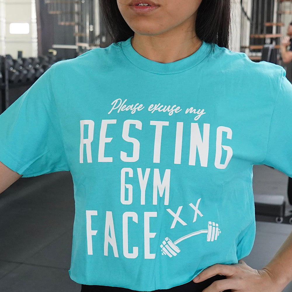 RESTING GYM FACE CROPPED-SHIRT -ARTIC BLUE